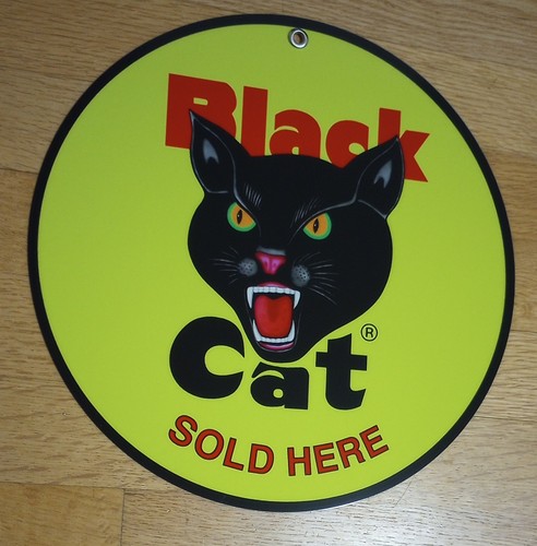 Black cat fireworks sign - black,