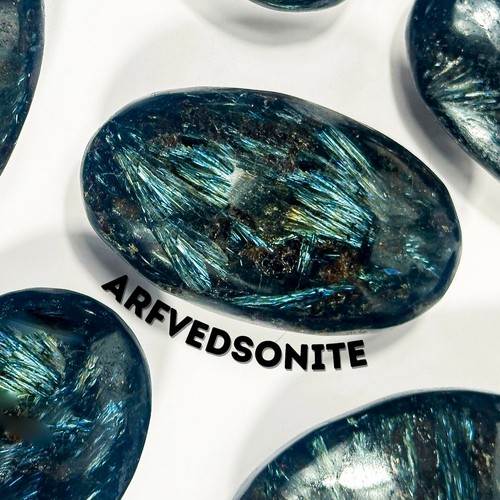 Arfvedsonite electric flash - arfvedsonite,
